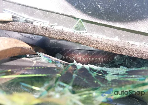 2013 Honda Odyssey Touring/Touring Elite z USA, uszkodzony, nr VIN 5FNRL5H91DB039542